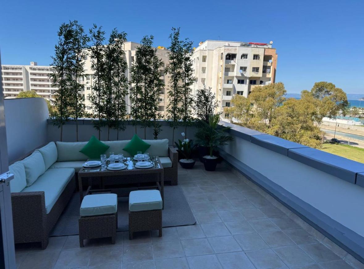 Haut Standing Beach Apartment Tánger Exterior foto